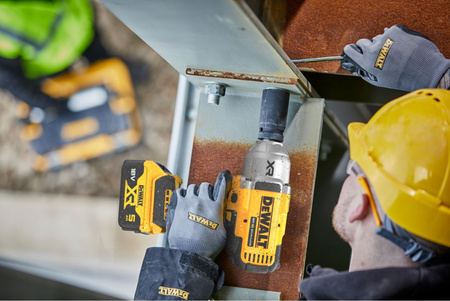 DeWALT DCF900P2T KLUCZ UDAROWY 1/2'' 18V XR 1355Nm + 2x5,0Ah + WALIZKA