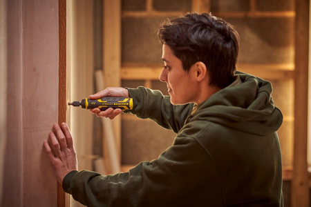 STANLEY FATMAX FMHT66719-0 WKRĘTAK AKUMULATOROWY 4V