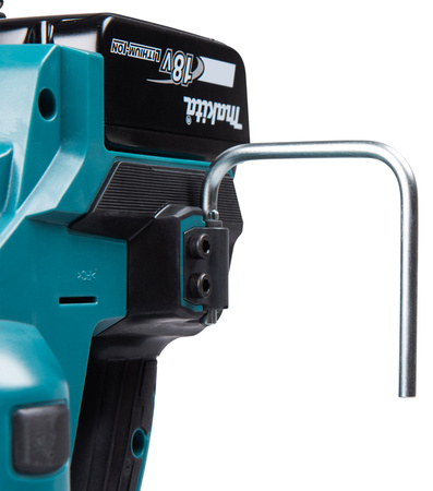 MAKITA DBN900ZK AKUMULATOROWA GWOŹDZIARKA LXT® – 18V 50-90 MM