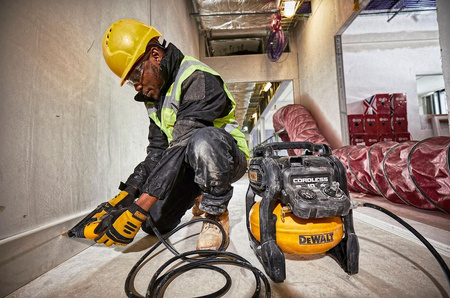 DeWALT DCC1054N KOMPRESOR SPRĘŻARKA 54V XR 9,3 BAR