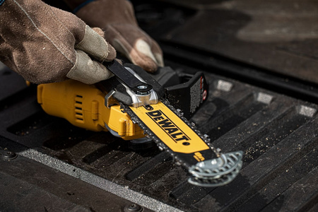 DeWALT DCMPS520N AKUMULATOROWA KOMPAKTOWA PIŁA ŁAŃCUCHOWA 18V