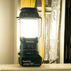 MAKITA DMR056 RADIO FM/DAB+ Z LAMPA I LATARKĄ 18V