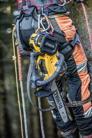 DeWALT DCMCST635X1 PIŁA ŁAŃCUCHOWA 54V FLEXVOLT 35cm