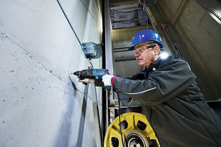 BOSCH GBH 2-26 D MŁOTOWIERTARKA SDS+ 830W 2,7J