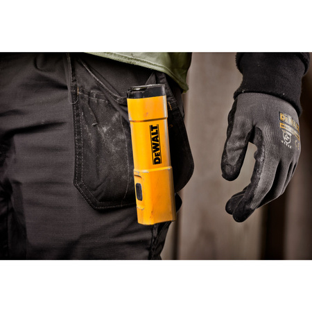DeWALT DCL183 LATARKA LED 1000lm IP54 USB-C