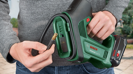BOSCH UNIVERSALPUMP POMPKA AKUMULATOROWA 18V