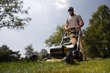 DeWALT DCMWP134N AKUMULATOROWA KOSIARKA 53cm 2x18V