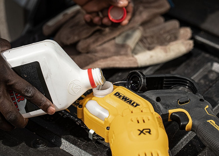 DeWALT DCMPS520N AKUMULATOROWA KOMPAKTOWA PIŁA ŁAŃCUCHOWA 18V