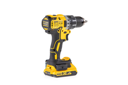 DeWALT DCD791D2 Wkrętarka 18V XR 2aku 2,0Ah 70Nm