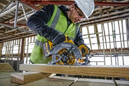 DeWALT DCS578NT PILARKA TARCZOWA FLEXVOLT 54V 190mm