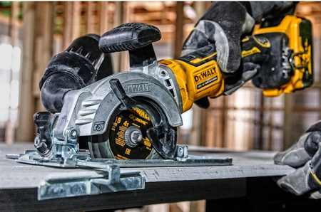 DeWALT DCS571P2 PILARKA TARCZOWA 18V 115mm 2x5,0Ah