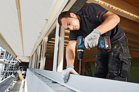 BOSCH GSB 18V-EC WKRĘTARKA UDAROWA 18V 2x5,0Ah