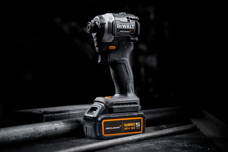 DeWALT MCLAREN DCF85MP2T ZAKRĘTARKA 206Nm 2x5Ah