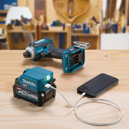 MAKITA ADP001G ADAPTER ŁADOWARKA XGT 40V 2xUSB