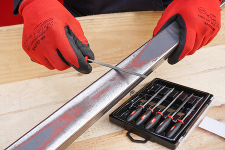 VERKE V05099 ZESTAW PILNIKÓW DO METALU 15cm IGLAKI 6 EL