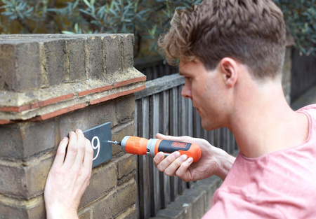 BLACK DECKER BCF603C WKRĘTAK AKU 3,6V + BITY + ŁADOWARKA