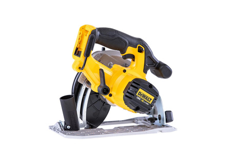 DeWALT DCS391NT AKU. PILARKA TARCZOWA XR 760W 18V