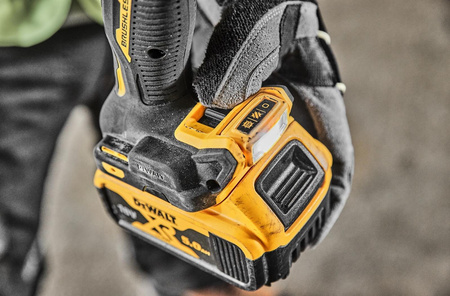 DeWALT DCD800E1T WKRĘTARKA 90Nm 1x1,7Ah POWERSTACK
