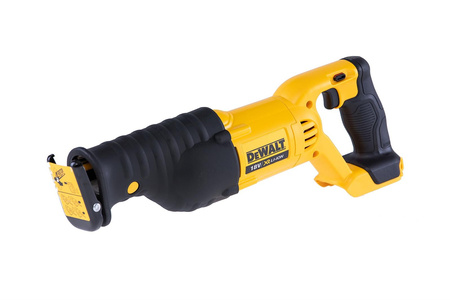 DeWALT DCS380N AKU. PIŁA SZABLASTA XR 560W 18V
