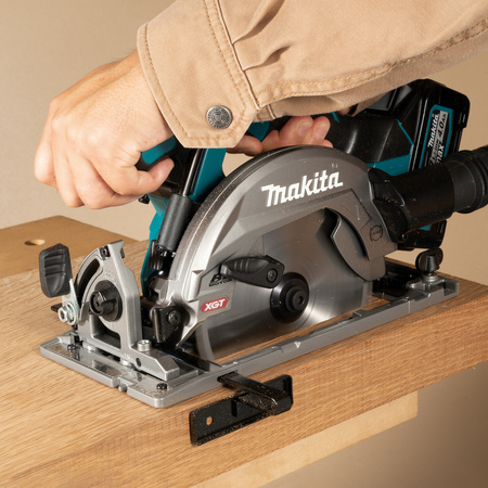 MAKITA HS012GD201 PIŁA TARCZOWA 165mm 40V XGT + 2x2,5Ah