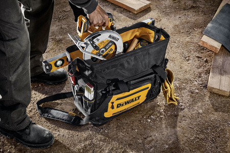 DeWALT DWST60104-1 TORBA 20" NA NARZĘDZIA Z 33 KIESZENIAMI SERII SOFT STORAGE