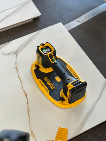 DEWALT DCE590N 18V XR GRABO PODNOŚNIK PRÓŻNIOWY