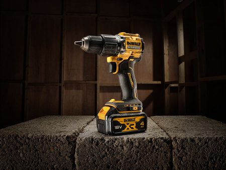 DEWALT DCD100YM2T WIERTARKO-WKRĘTARKA 68Nm 18V XR 4Ah 100 lat