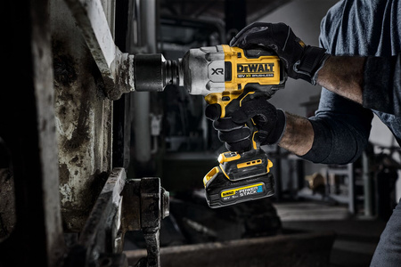DeWALT DCF964NT KLUCZ UDAROWY 3/4" 18V XR 2584Nm