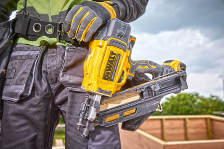 DeWALT DCN930N GWOŹDZIARKA 50-90 mm XR Li-Ion 18V