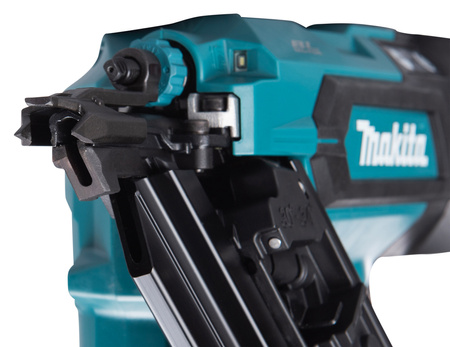 MAKITA DBN900ZK AKUMULATOROWA GWOŹDZIARKA LXT® – 18V 50-90 MM