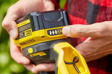 STANLEY SFMCST933B PODKASZARKA ŻYŁKOWA 18V FATMAX V20 - BODY