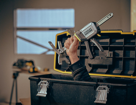 STANLEY FMHT83550-1 PODNOŚNIK TradeLift™ 150 kg