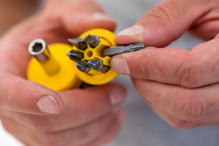 STANLEY 0-66-357 WKRĘTAK Z WYMIENNYMI BITAMI MULTI-BIT 6BITÓW