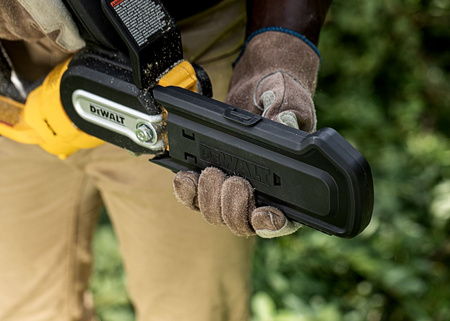 DeWALT DCMPS520P1 AKUMULATOROWA KOMPAKTOWA PIŁA ŁAŃCUCHOWA 18V + 5Ah