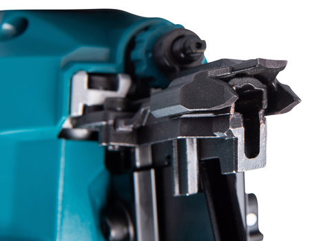 MAKITA DBN901ZK AKUMULATOROWA GWOŹDZIARKA LXT® – 18V 50-90 MM