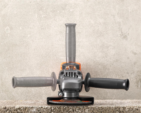 BLACK DECKER BCG720M1 AKU SZLIFIERKA 125mm 4,0Ah