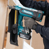 MAKITA DBN901ZK AKUMULATOROWA GWOŹDZIARKA LXT® – 18V 50-90 MM