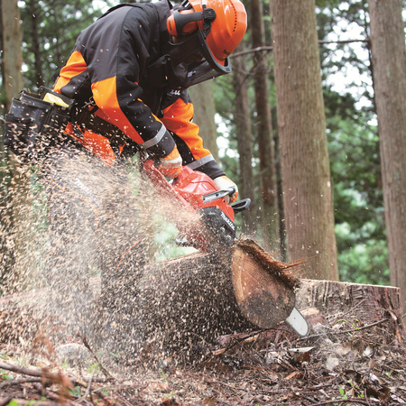 MAKITA UC030GZ03 AKUMULATOROWA PILARKA ŁAŃCUCHOWA 50cm XGT® 40V SIGNAL RED