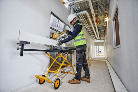 DEWALT DE7260 MOBILNY STÓŁ ROBOCZY DO PILARKI UKOSOWEJ